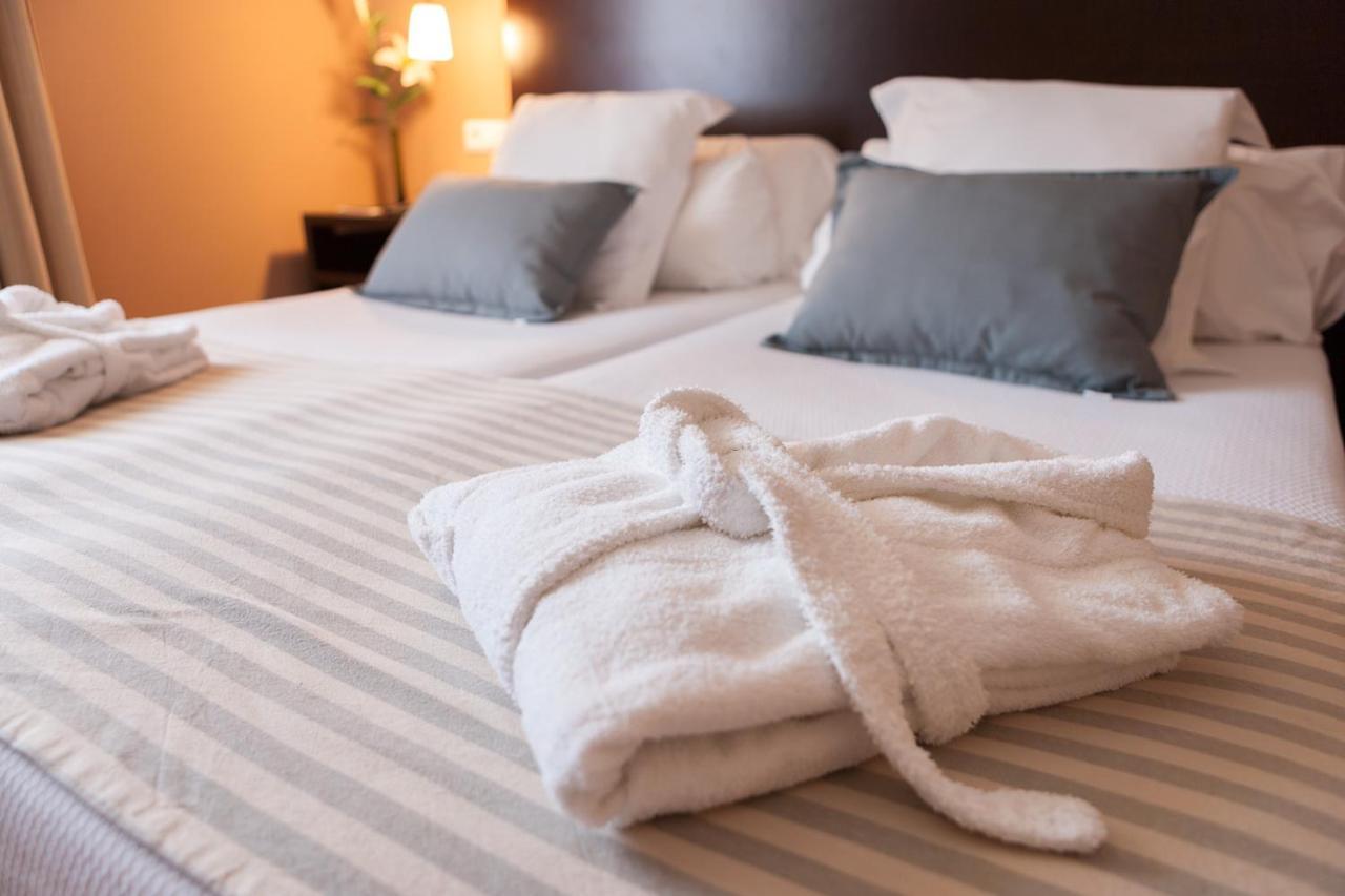 Sotobosque Hotel Mortera Ngoại thất bức ảnh